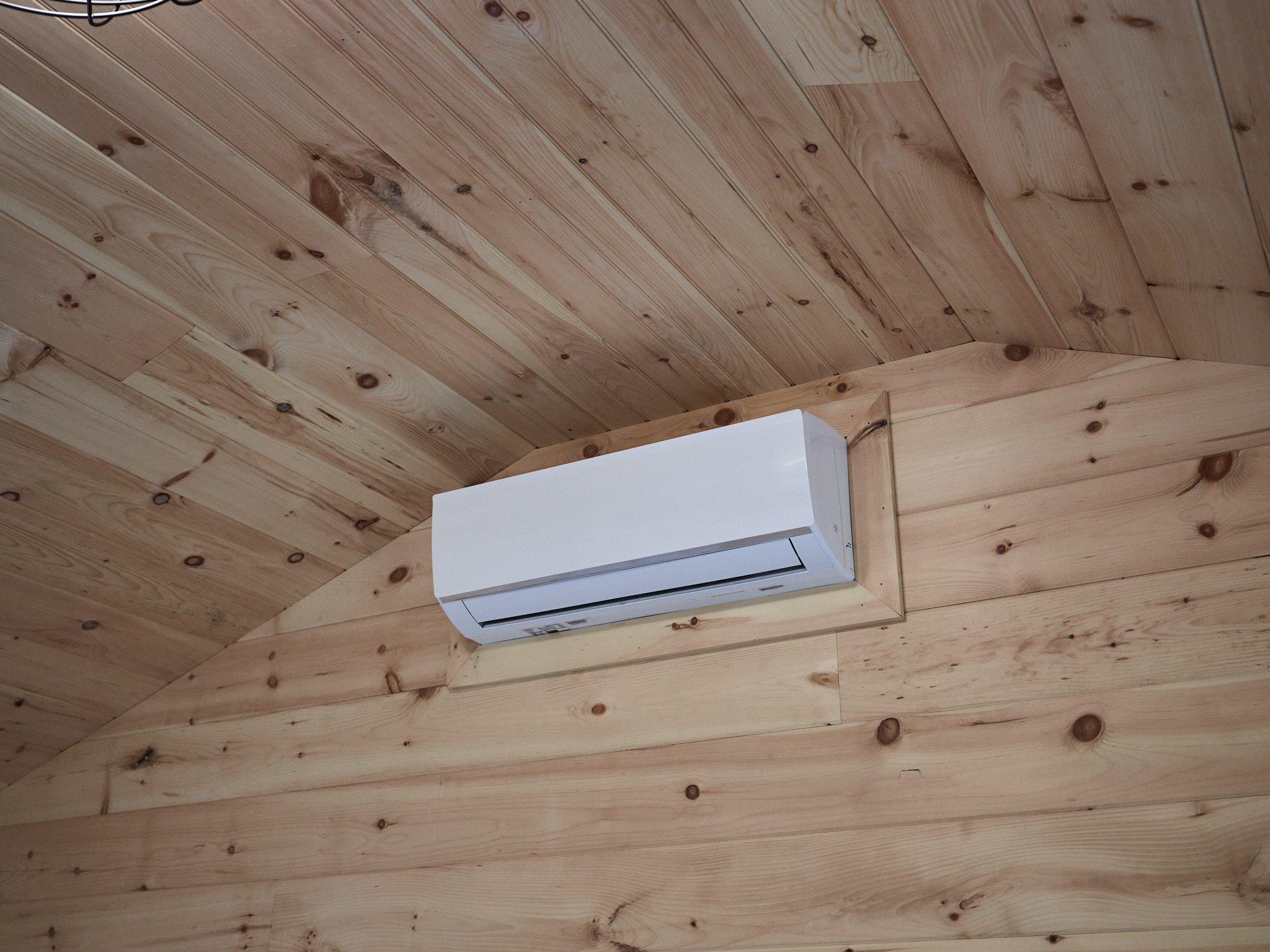 Interior 08 Kitchen HVAC HeatPump AirConditioner